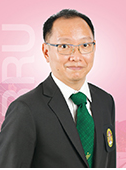 副教授Sinad Kosalanan  博士    行政副校长